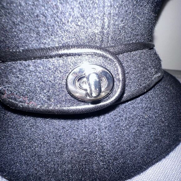 Coach Wool Blend Bucket Hat Black W/Gold Button Size Small P/S EUC - Picture 2 of 7